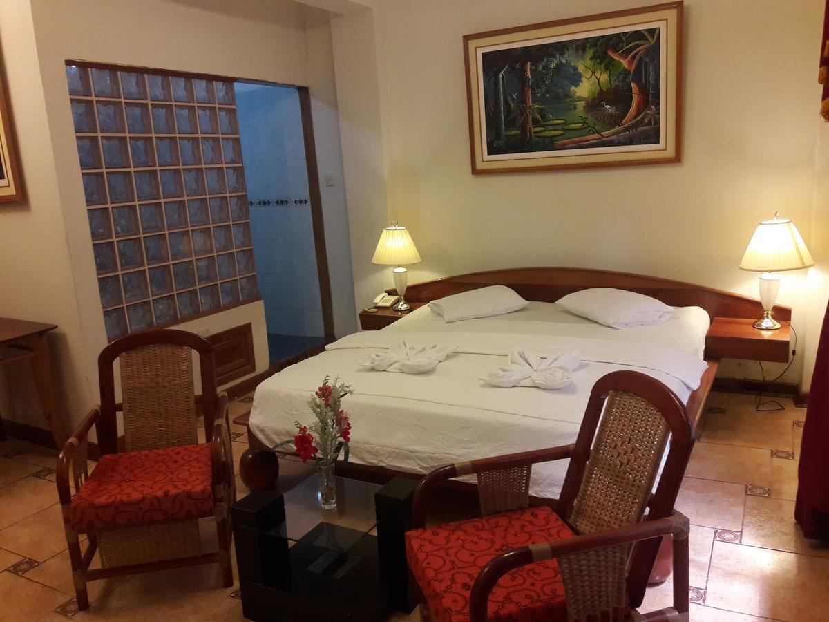 Amazon Green Hotel Iquitos Zewnętrze zdjęcie